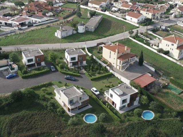 2 Lotes Urbanos com PIP APROVADO para Condomínio 4 moradias