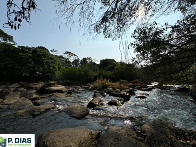 Lotes a venda em Residencial com cachoeira privativa em Socorro, Interior de São Paulo