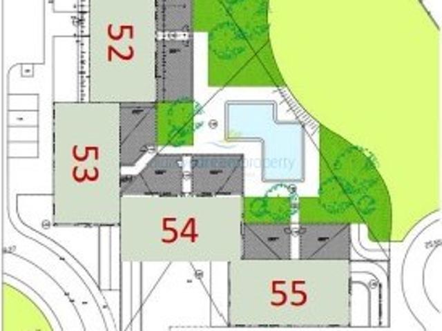 Lotes aprovados e executados para construção de prédios com piscina comum em Tunes, Silves