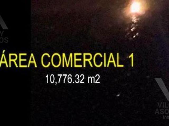 LOTES COMERCIAL EN VENTA SOBRE CIRCUITO EXTERIOR METROPOLITANO O CALLE 20 DE NOVIEMBRE