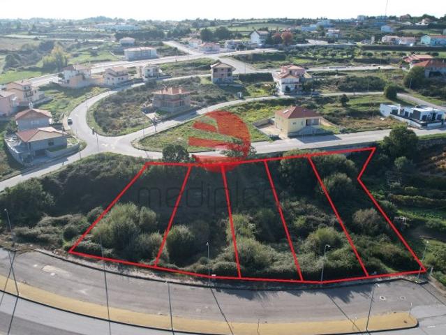 LOTES CONSTRUÇÃO MORADIAS