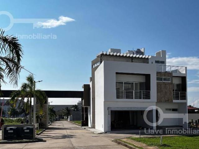 Lotes de terreno en Venta, ubicados en Fracc. Mar Residencial, en Coatzacoalcos Ver