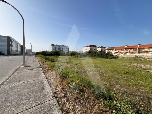 Lotes de terreno para construção de moradias localizado na Praia da Vagueira!