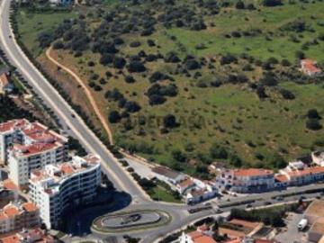 Lotes de terreno para construção de apartamentos em Lagos