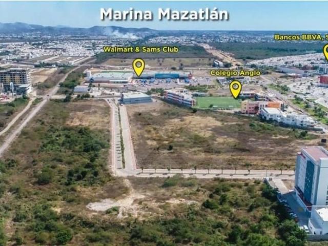 Lotes de uso Mixto en Calle Quinta Avenida en Marina Mazatl?n