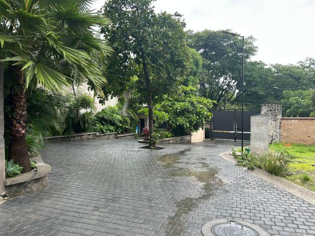 Lotes en venta en fracc. con vigilancia. Acapantzingo, Cuernavaca