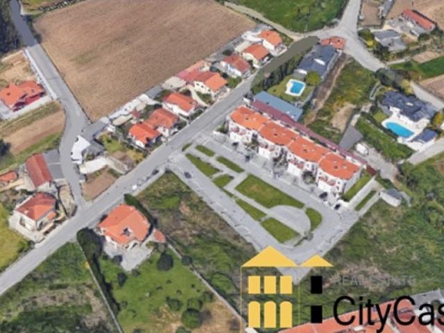 Lote para Moradia T4 | Castêlo da Maia