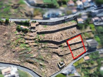 LOTES PARA CONSTRUÇÃO EM RIBEIRA BRAVA