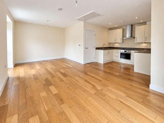 Lothair Road, Luton, LU2