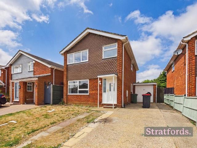 Lothian Close, Bletchley, MK3 4 bed detached house to rent £1,800 pcm £415 pw