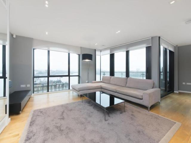 Lots Road, London SW10, 2 bed flat to rent, £7,583 pcm | PrimeLocation