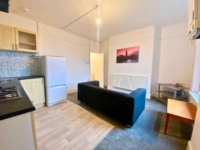Louth Rd, Ecclesall, Sheffield, S11