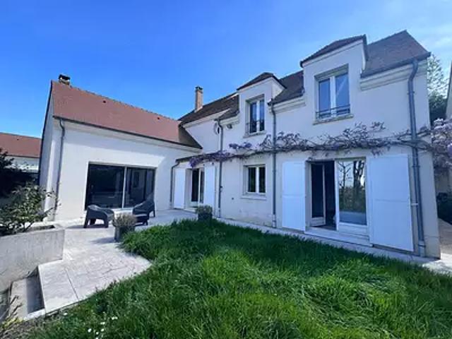 Louveciennes 78430 Achat / Vente maison 6 pièces t6 au dernier étage terrasse