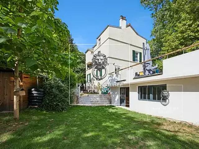 Louveciennes 78430 Location maison 8 pièces t8 terrasse parking