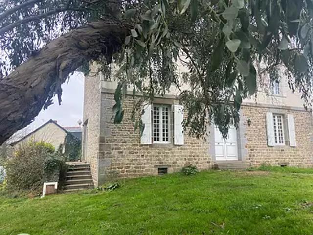 Louvigné de Bais 35680 Achat / Vente maison 7 pièces t7 au dernier étage