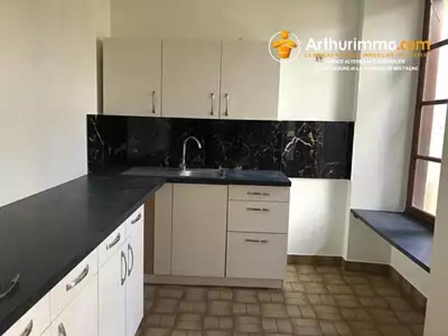 Louvigné de Bais 35680 Location appartement 4 pièces t4