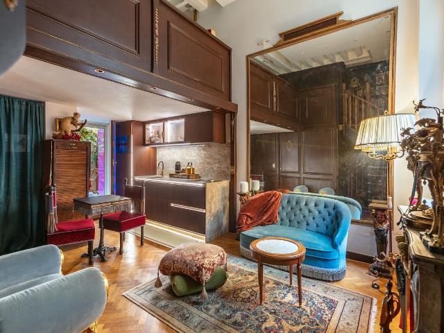 Louvre Saint Honoré: Chateau like flat, Paris Amsterdam Apartments for Rent