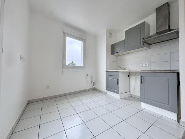 Louvres Appartement de 3 pièces