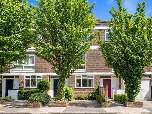 Loudoun Road, St John's Wood NW8 5 bed house to rent £9,499 pcm £2,192 pw