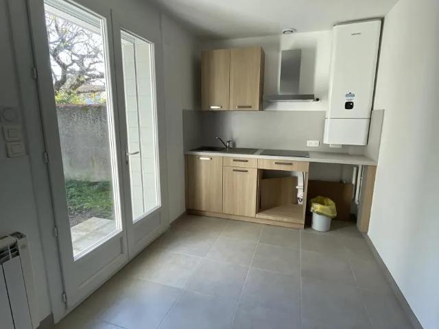 Loue Maison T2 REZE Trois Moulins