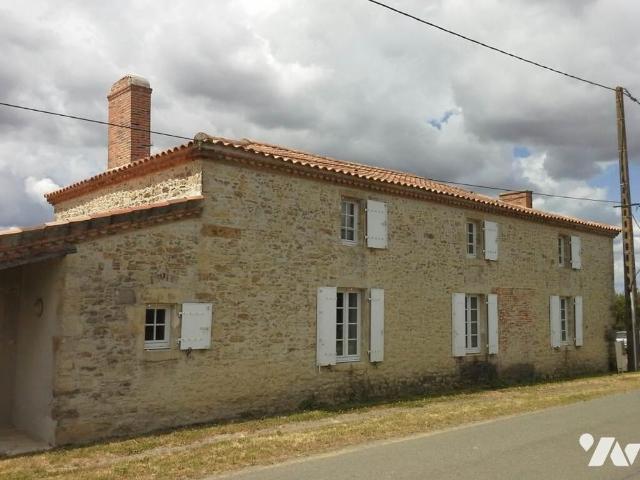 Loue Maison à Sainte Cécile