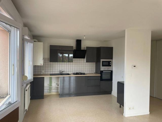 Loue appartement, T5