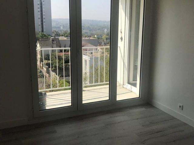 Loue Appartement 4 pièces 68 m2
