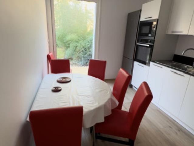 Loue logements meublées avec salle de bain