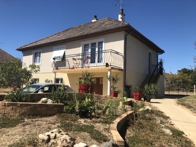 Loue Pavillon T3 sur 1 600 m² de terrain à LIGNIERES