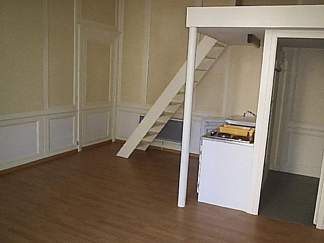 Louer appartement 1 pièce de 27 m² à Rennes 35000