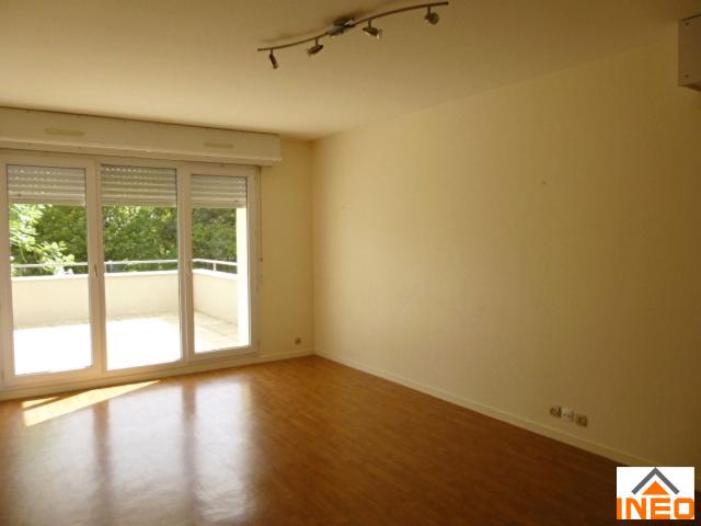 Louer Appartement 3 pièces 61 m²