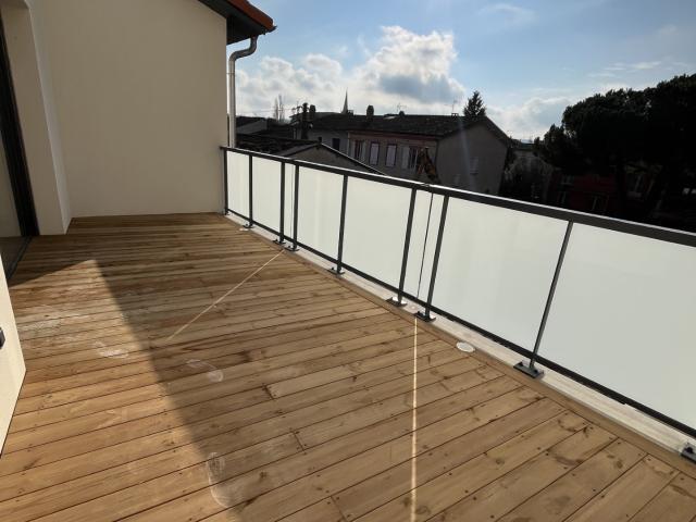 LOUER APPARTEMENT T2 AVEC BALCON ET PARKING MURET 31600