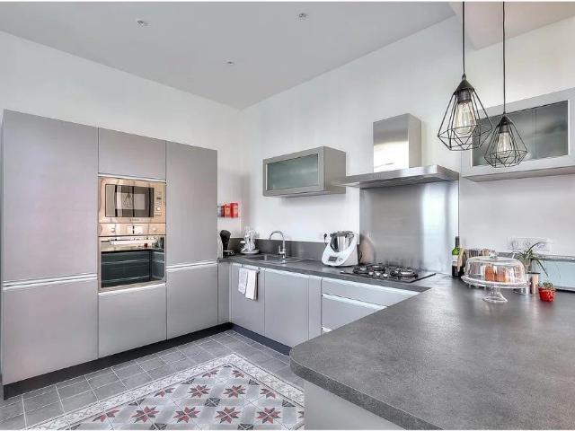 Location Appartement 5 pièces 128 m2 à Nice