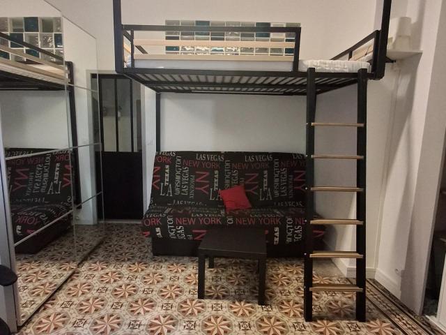 Louer appartement de 1 pièce 30 m² 700 € à Montpellier 34000: une annonce Arthurimmo.com