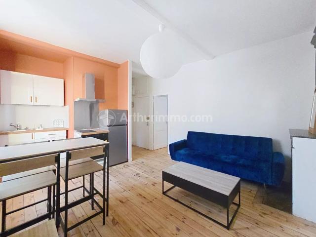 Louer appartement de 2 pièces 36 m² 500 € à Riom 63200: une annonce Arthurimmo.com