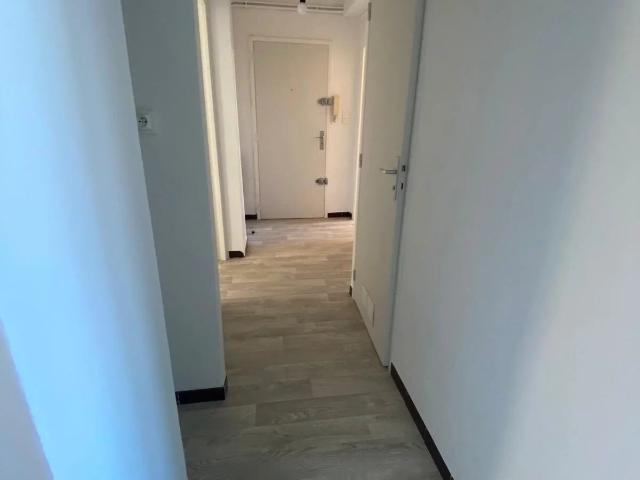 Louer appartement de 3 pièces 54 m² 740 € à Montpellier 34000: une annonce Arthurimmo.com