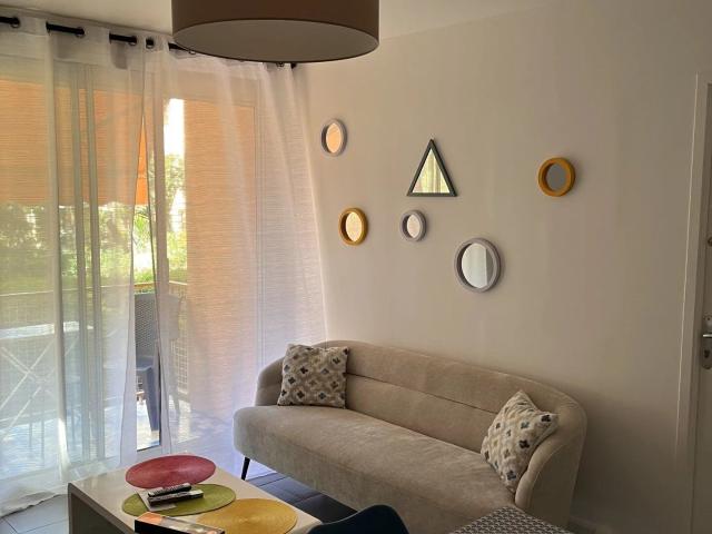 Louer appartement de 3 pièces 63 m² 510 € à Nice 06100: une annonce Arthurimmo.com