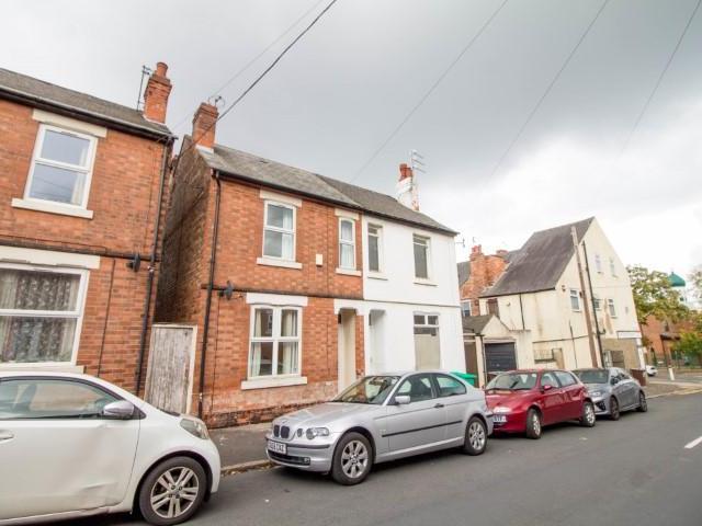 Loughborough Avenue, Sneinton. 2 bed semi detached house to rent £875 pcm £202 pw