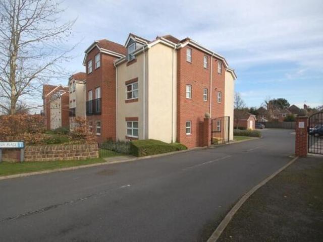 Loughborough Road, West Bridgford. 1 bed flat to rent £975 pcm £225 pw