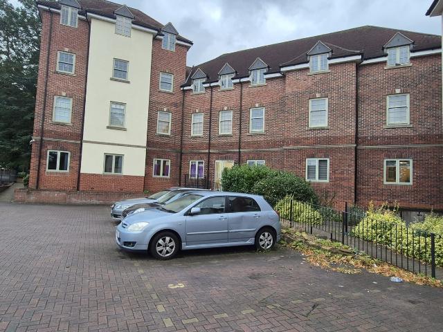 Loughborough Road, Belgrave Leicester LE4, 2 bed flat to rent, £995 pcm | PrimeLocation