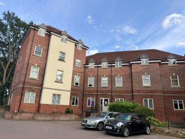 Loughborough Road, Leicester LE4, 2 bed flat to rent, £875 pcm | PrimeLocation