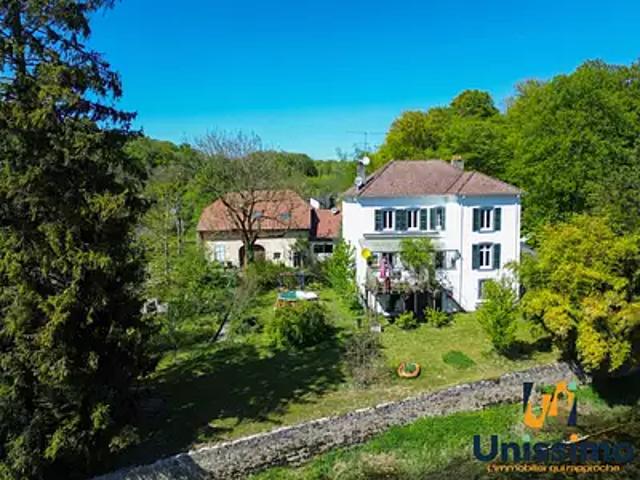 Colombier Fontaine 25260 Achat / Vente maison 7 pièces t7 piscine terrasse