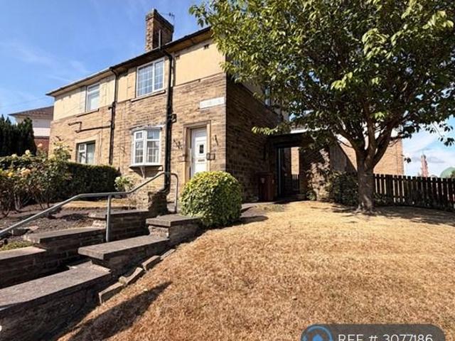 Louis Avenue, Bradford, BD5 3 bed semi detached house to rent £995 pcm £230 pw