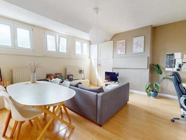 LOUIS BERTRAND: BEL APPARTEMENT 1 CHAMBRE +/ 60M2