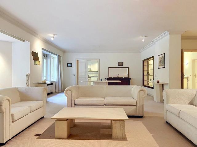 Louise 3 bedroom apartment