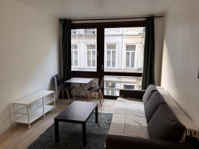 Louise, furnished and equipped studio