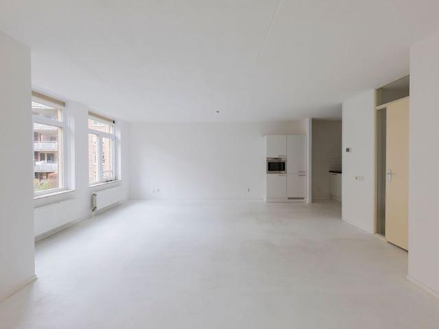 Louise Henriettestraat 65