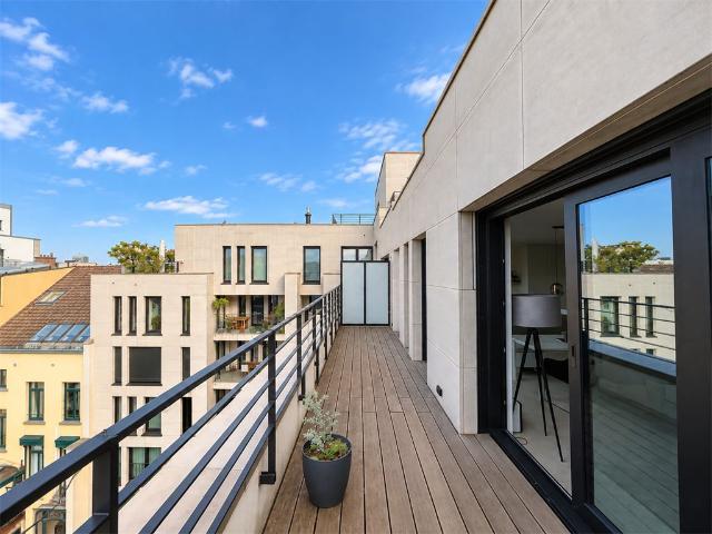 Louise – Place Stéphanie | Elegant apartment with terrace an