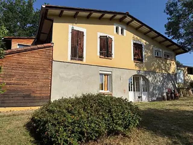 Louit 65350 Achat / Vente maison 8 pièces t8 jardin balcon