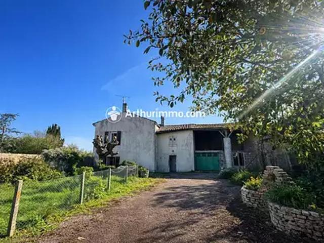 Loulay 17330 Achat / Vente maison 6 pièces t6